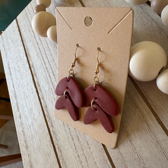 Handmade Boho Red Clay Dangle Earrings - Unique Double Leaf Design - Picture 4 of 7